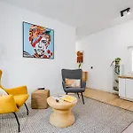 La Casa Del Granado